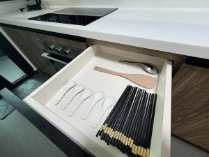 Lake View 2 Bedroom Apartment District 4