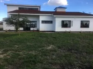 Soles de Africa Lodge - Ilbisil