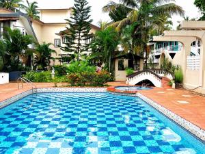 Cosy Garden Grove