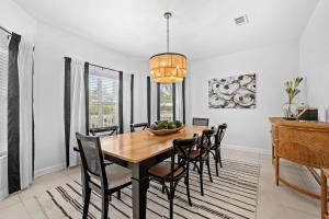 A Shore Bett By Stay on 30A, Private Pool, Golf Cart, Bikes