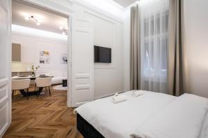 Lázár 16 - Budapest Royal Opera Suite, Best Location by BQA