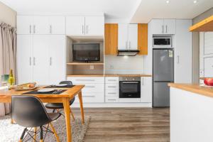 Greenpark 202 by Host Agents