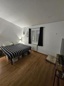 Villas Modern villa and pool for 8 people : photos des chambres