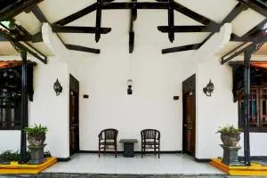 Hotel O Bungurasih Near Juanda International Airport Formerly Griya Waru Hotel - Sawotratap