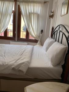 Fatih Balatta Pink Home 3