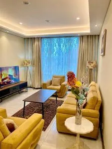Sunrise Holdings Suite Gulberg2 - Gujrānwāla