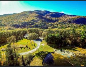 Birch Grove Retreat Atop Sunapee for Ski and Lake Life