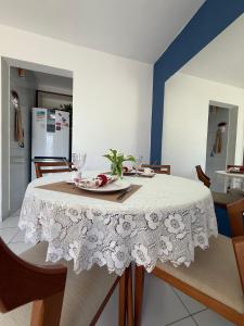 Ajuflat- Seu lar perto da Praia e da Orla de Atalaia com Ar condicionado e piscina