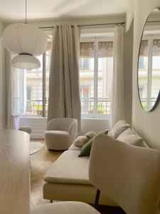 Appartement hausmannien au coeur du 7e