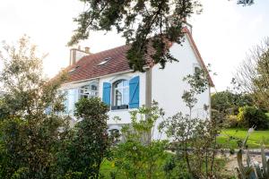Maisons de vacances La maison aux volets bleus a 300m de la plage : photos des chambres