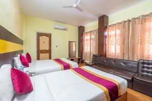 OYO 825 Hotel Baikuntha