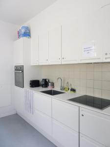 close to norreport st & central 302 - norregade 34a 3 kobenhavn 1165