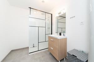 Appart Jacinthe deau - clim - ChelonaLoc