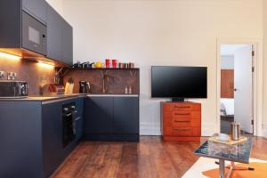 Chelsea House Holiday Apartments