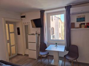 Emilla By The Sea - Piran Studio