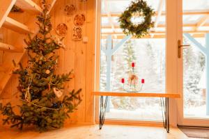 Domki pod Halą Krupową - Chata na szlaku