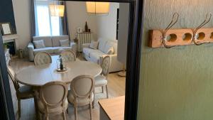 Maisons de vacances NUANCES Gite Simplicity and elegance 8-pers : photos des chambres