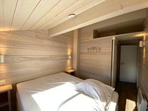 Villas Villa Patio Renovee avec Terrasse Couverte, Proche du Port et Centre d'Hossegor - FR-1-413-228 : photos des chambres