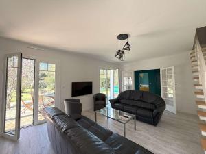 Villa rénovée avec jardin à Petit-Piquey - Proche Bassin et Océan, 3 chambres, 2 terrasses, Wi-Fi - FR-1-736-4