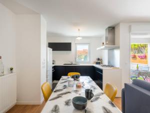 Bel appartement 2P à Carnac avec parking, 2 km des plages - FR-1-477-243