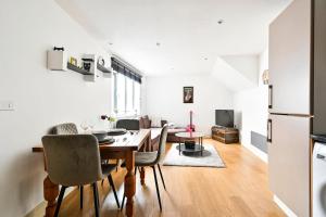 London Bridge, Borough Market