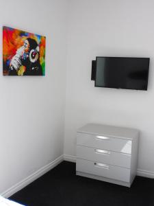 No 9 - Modern 3 Bedroom Apartment in Lanark Town Centre