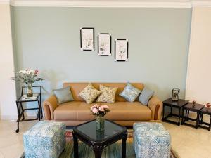 Rehab 3BR Apartment with Balcony Prime Location