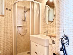 Nuovissimo Loft panoramico con giardino a Montalcino