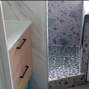 Charmant studio en montagne à Allevard - 30 m² avec balcon