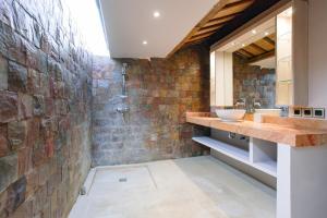 Yo-Na Tropical Villa