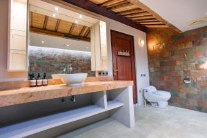 Yo-Na Tropical Villa