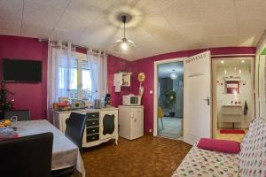 Appartement charmant à Saint-Victor-de-Cessieu - 30 m² - Terrasse