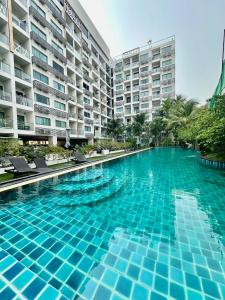 Water Park Condo - 205 Comfortable studio in a great location near the sea