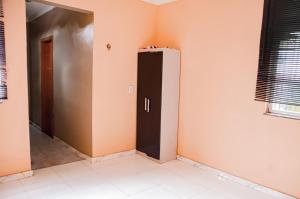 Casa bem equipada com WiFi e otima localizacao