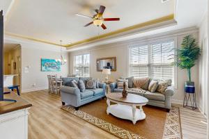 Sunnyside Village 3-A