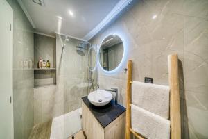 Windmill Escape Apartments A