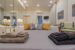 Pandora Apartment