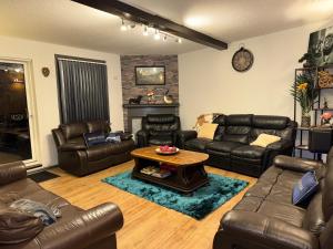 The Pub House Inn - Timeless Charm