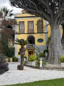 Hotel Buen Retiro Casa de la Música y el Sonido - 圭马尔