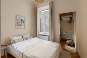 Vibrant 1bd City Centre apartment