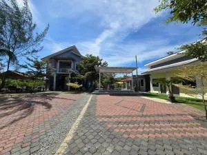 Rumah Tepi Sungai KB - Kampong Binjai