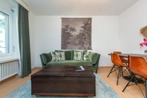 KAYA Zurich Apartment RUBY - Downtown Deluxe 2BR Apt