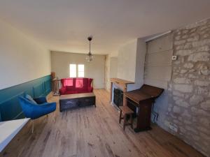 Maison de Loretz du 18e siècle en Anjou entre vignes et châteaux