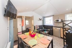 Campings Camping maeva Respire de la Baie : photos des chambres