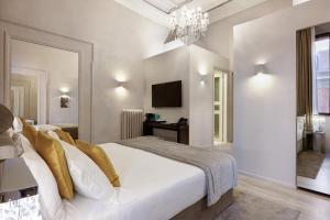 Deluxe Double Room room in Terrace Pantheon Relais