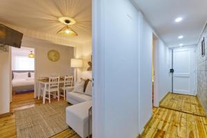 NEW! Family Apartment on the Walls of Lisbon