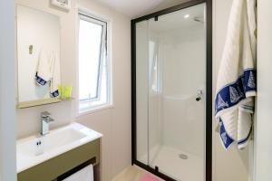 Campings Camping maeva Respire de la Baie : photos des chambres