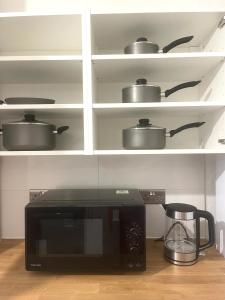 Central London 6 Beds Apartment