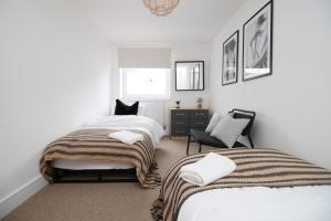 Treorchy Terrace Grand Villa In Stunning Rhondda Valley By STAE-Homes