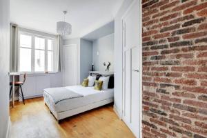 Elegant 2 pièces moderne - rue du Colisée